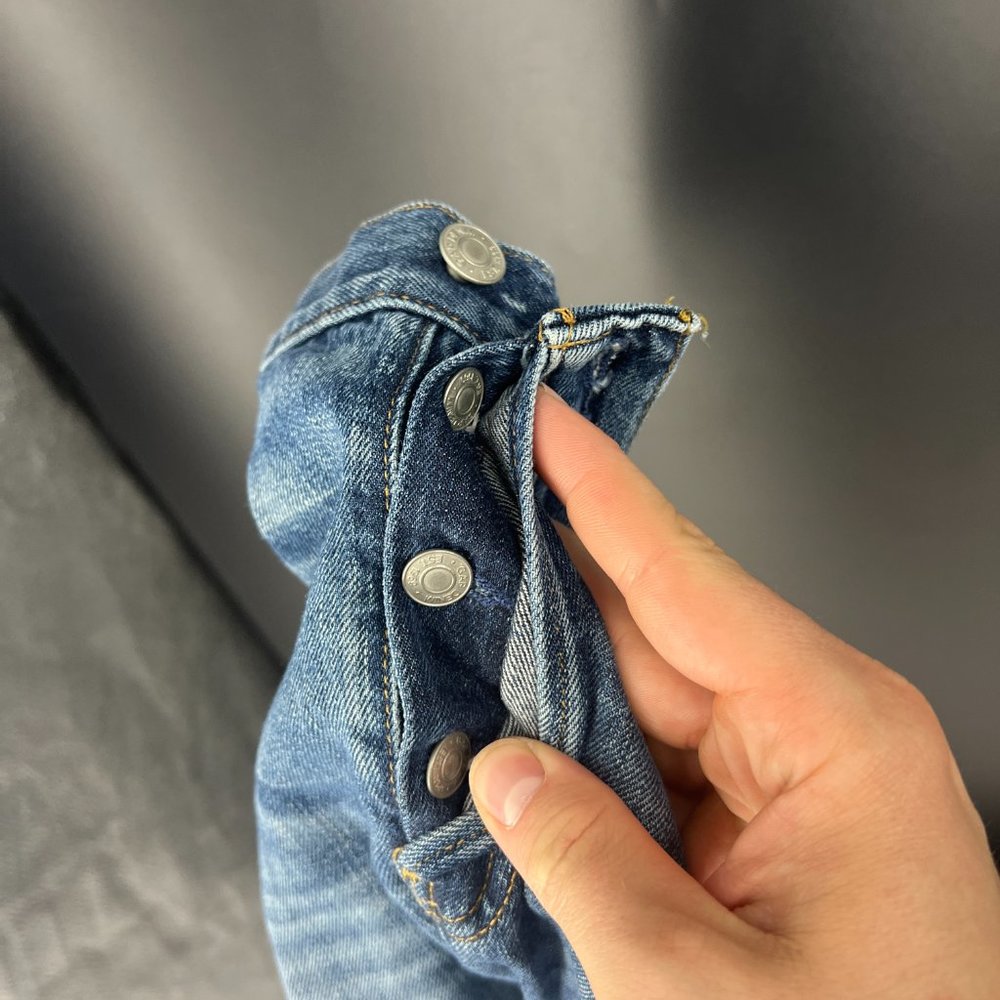 GAP Women's Boyfriend Jeans - Distressed Blue - Picture 11 of 11